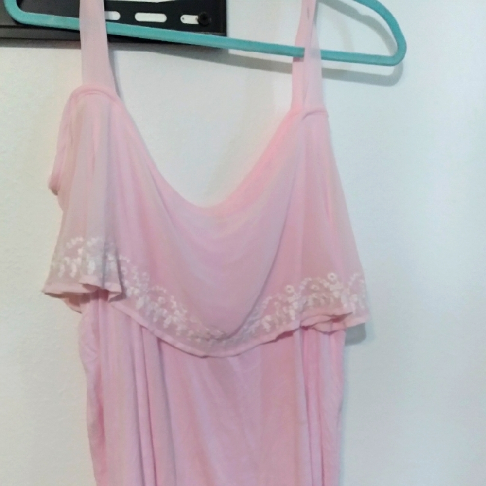 Avenue Pink tank top with chiffon collar